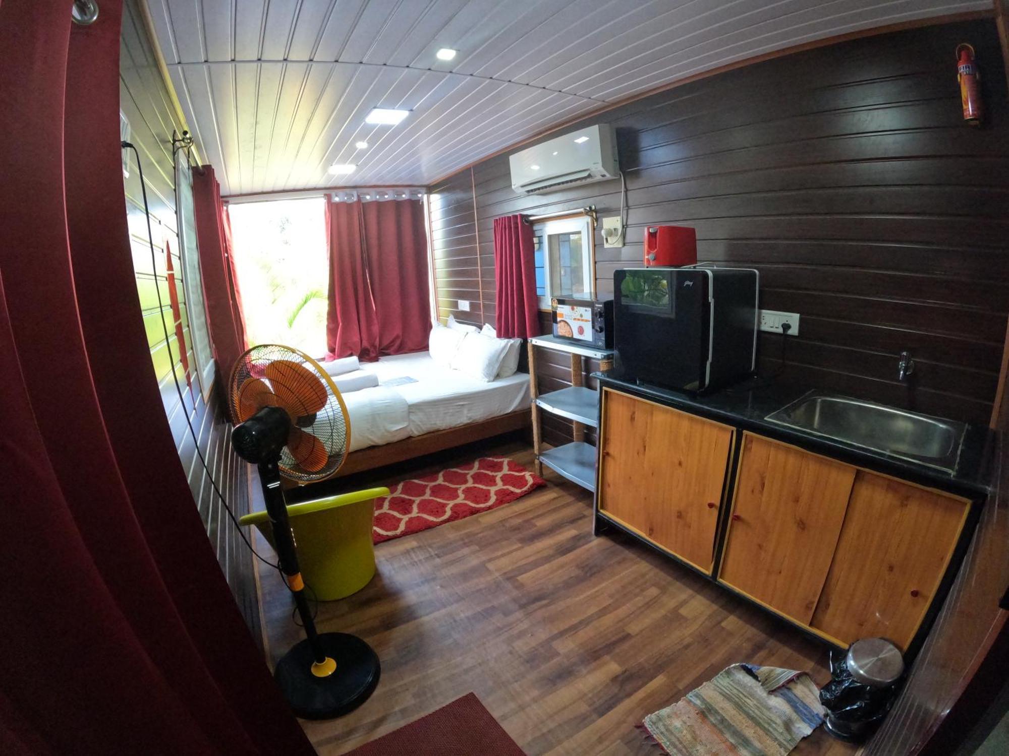 Wow Farm House オーロヴィル 部屋 写真